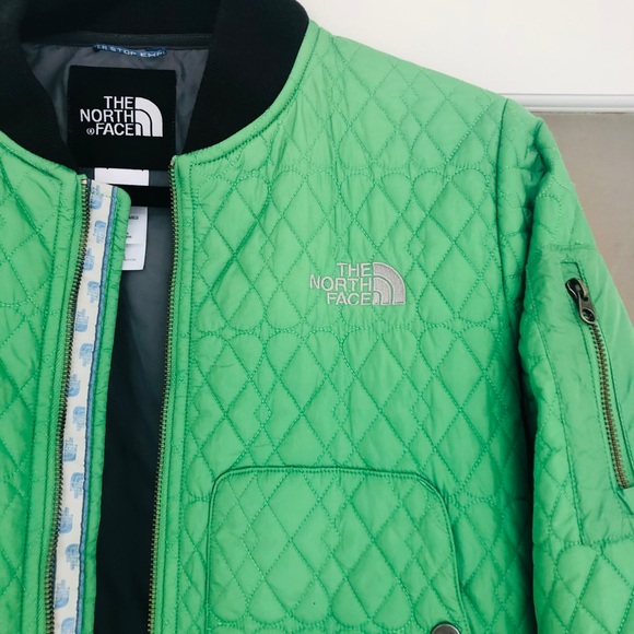 North face quilted bomber - Picture 2 of 9